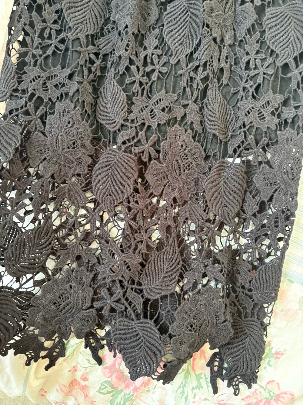 Black Floral Crochet Lace Pencil Skirt
